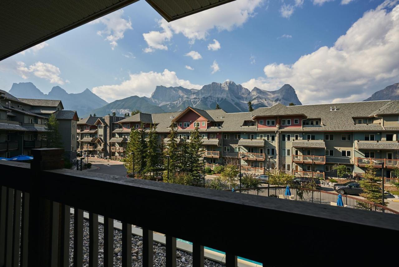דירות קאנמור Mtn View Escape With King Size Bed With Outdoor Pool - Banff Pass Included! מראה חיצוני תמונה